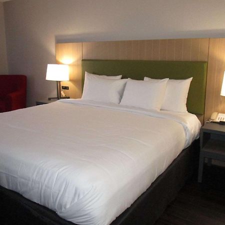Country Inn & Suites By Radisson, Dunbar - Charleston 외부 사진