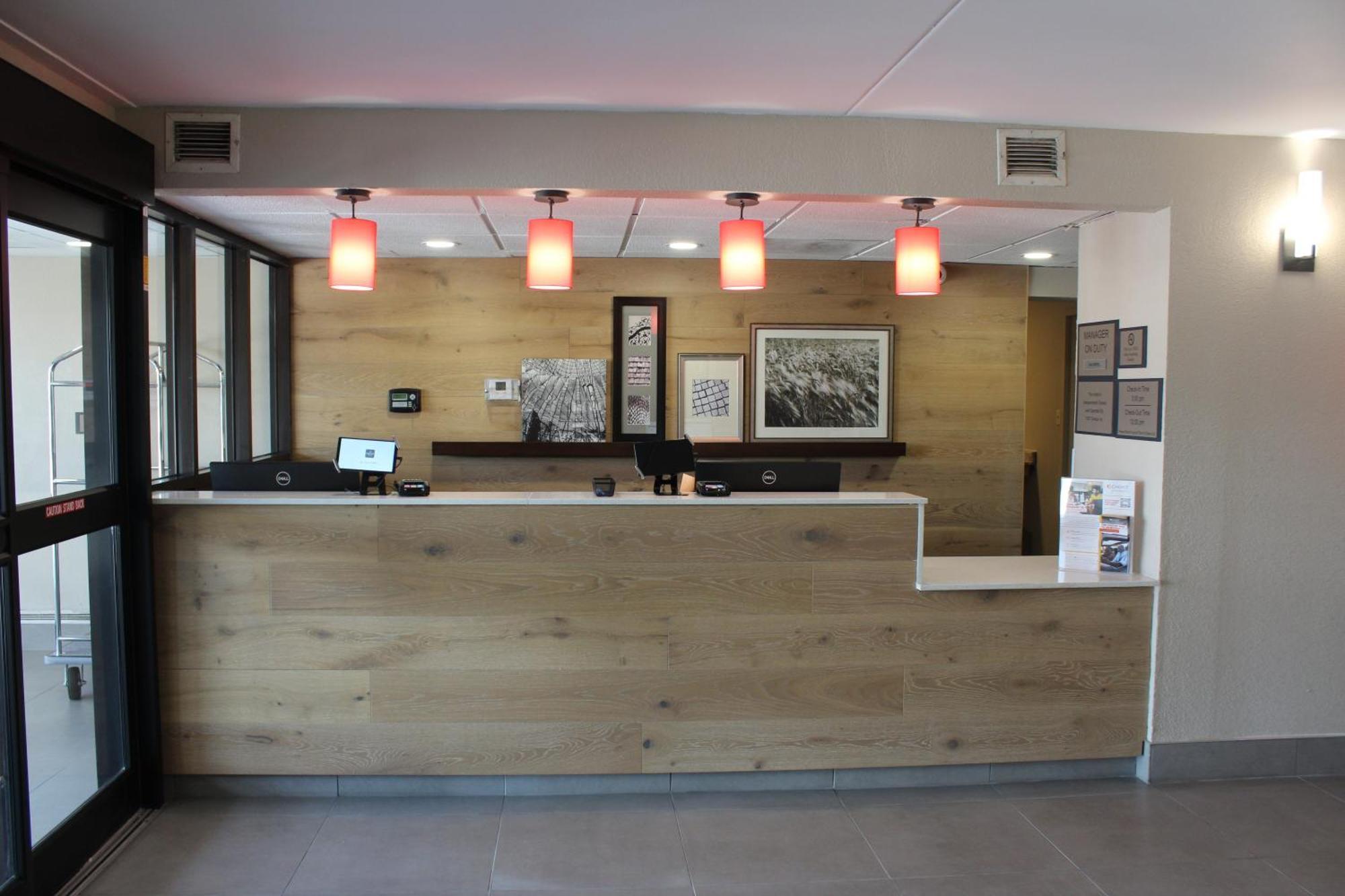 Country Inn & Suites By Radisson, Dunbar - Charleston 외부 사진