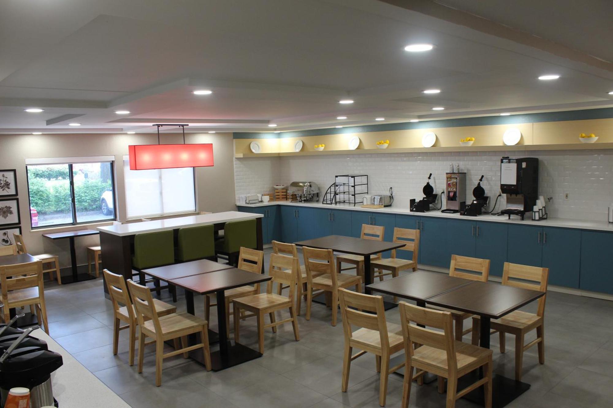 Country Inn & Suites By Radisson, Dunbar - Charleston 외부 사진