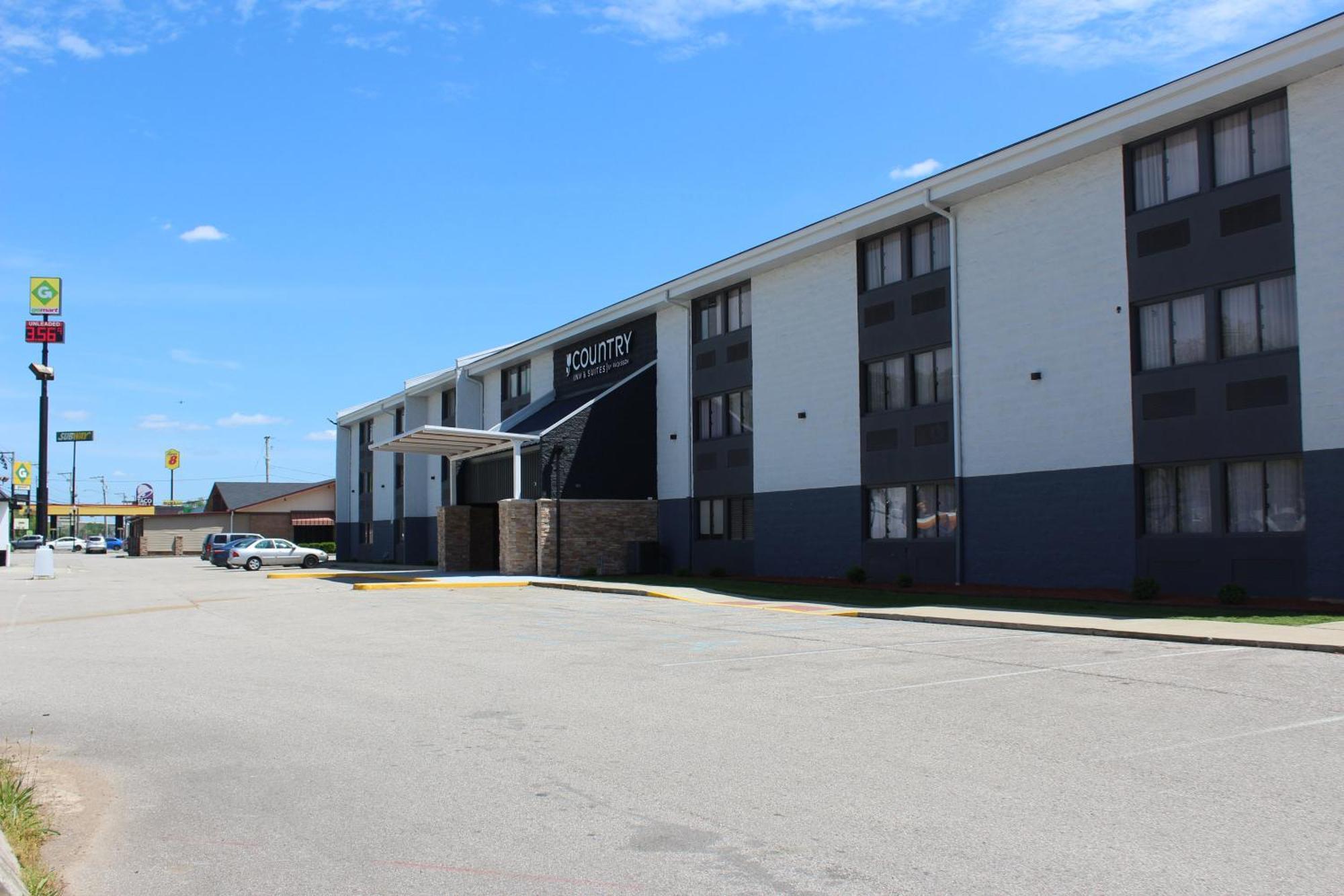 Country Inn & Suites By Radisson, Dunbar - Charleston 외부 사진