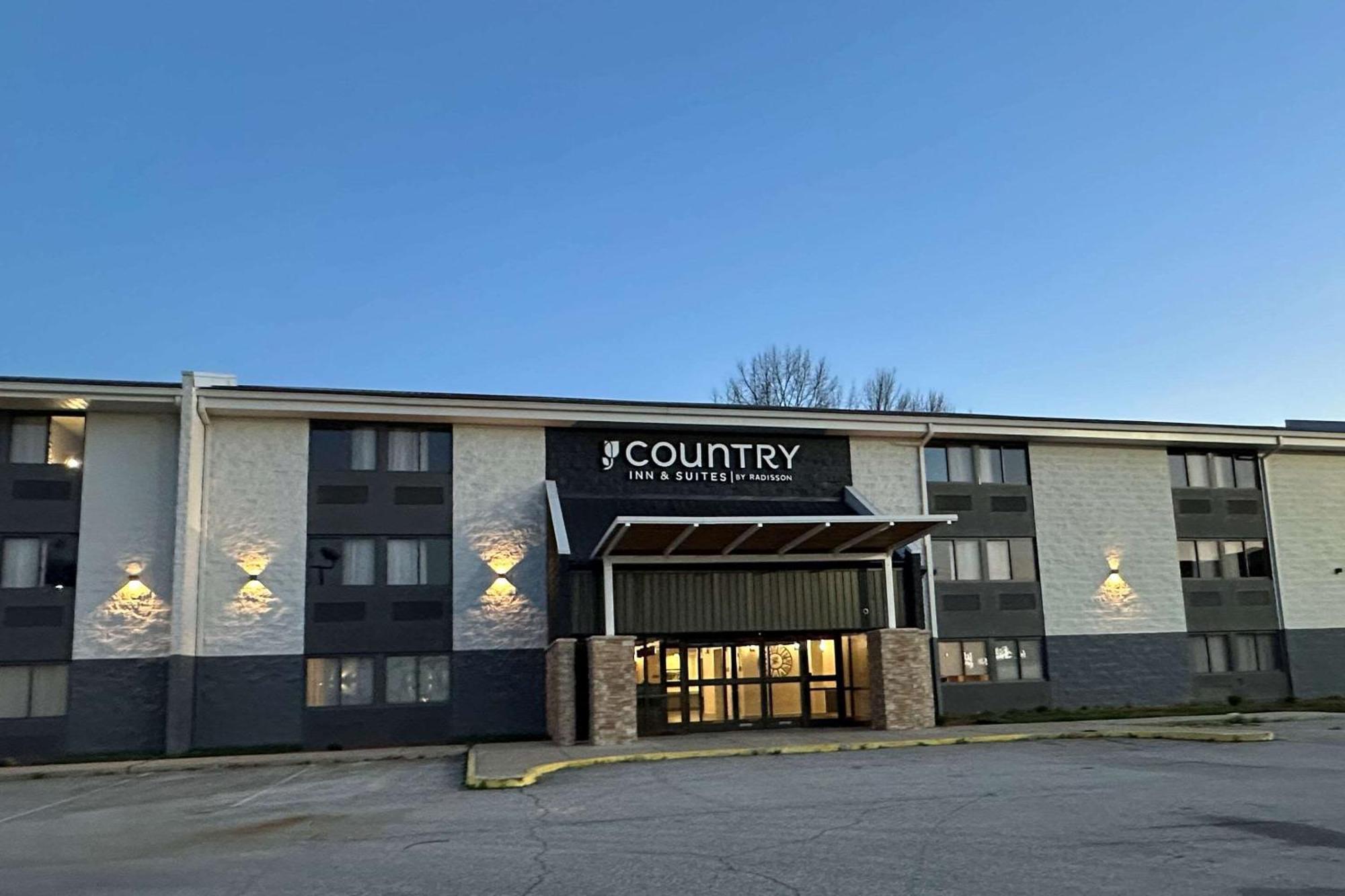 Country Inn & Suites By Radisson, Dunbar - Charleston 외부 사진