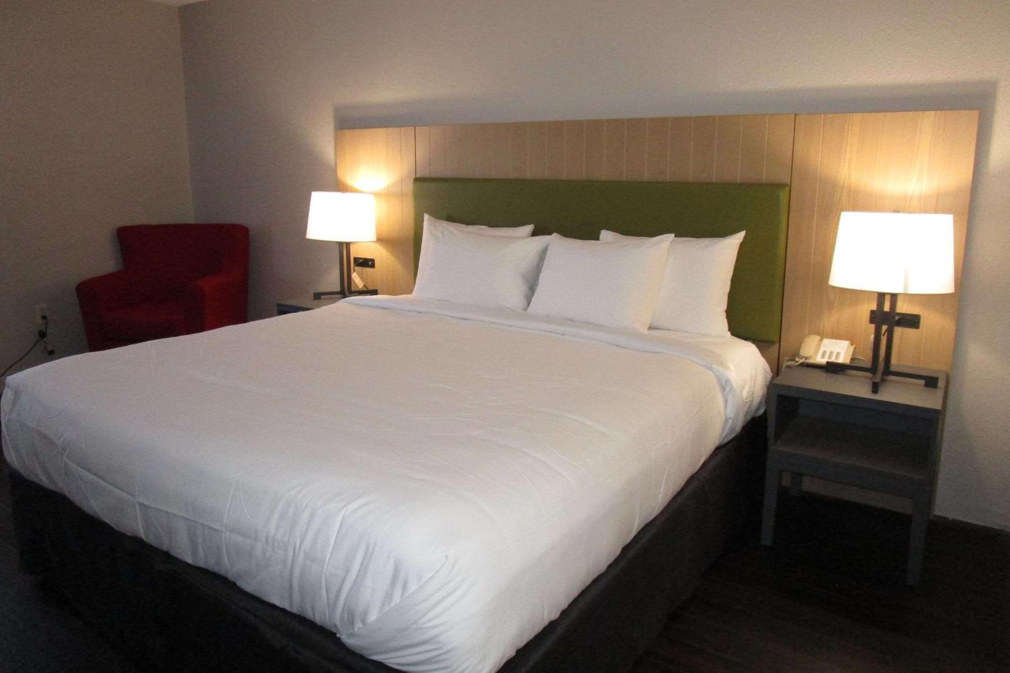 Country Inn & Suites By Radisson, Dunbar - Charleston 외부 사진